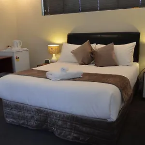 Ellard 4*, Perth Australia